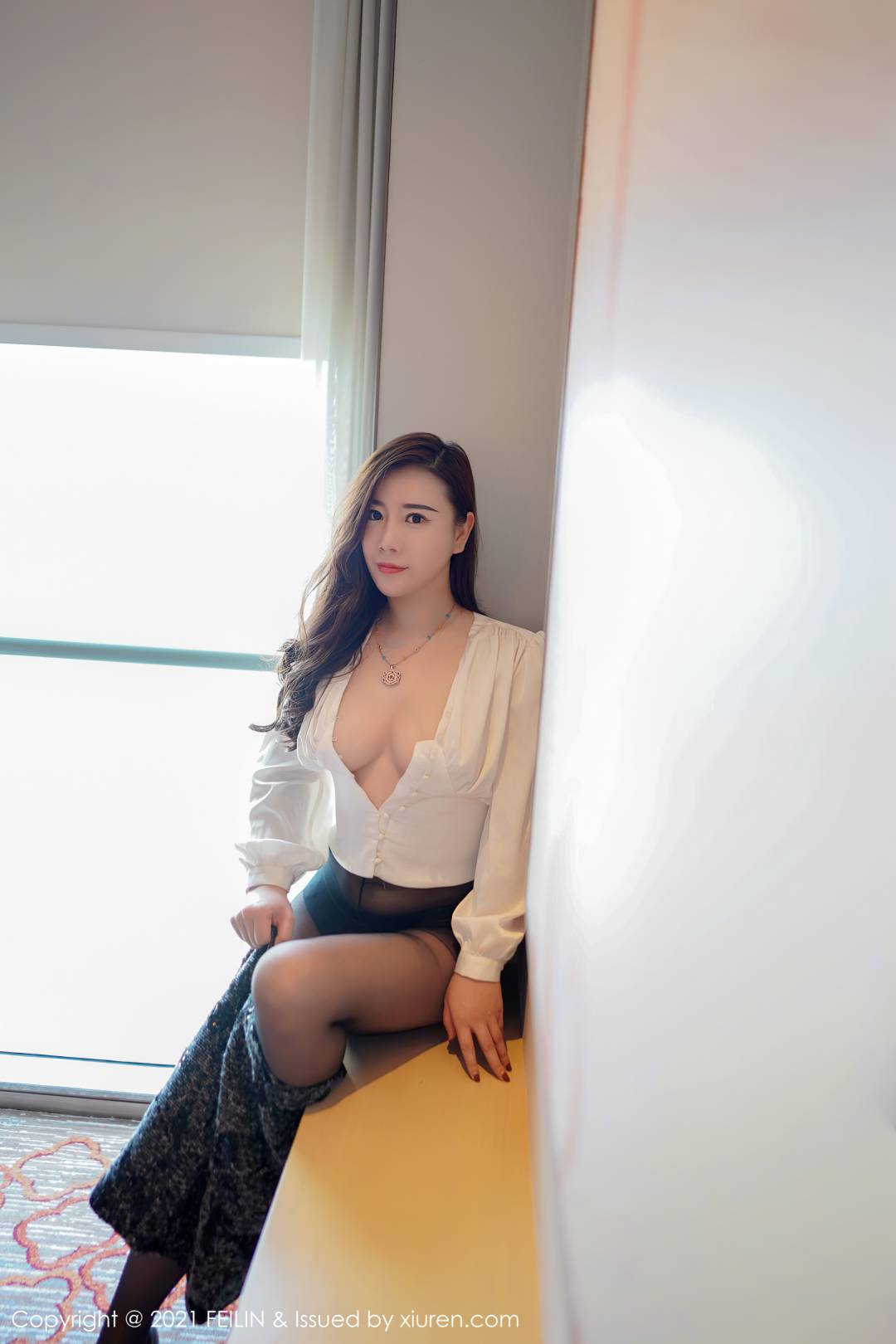 [FEILIN嗲囡囡] 2021.07.05 VOL.400 王婉悠Queen [51P-530MB]