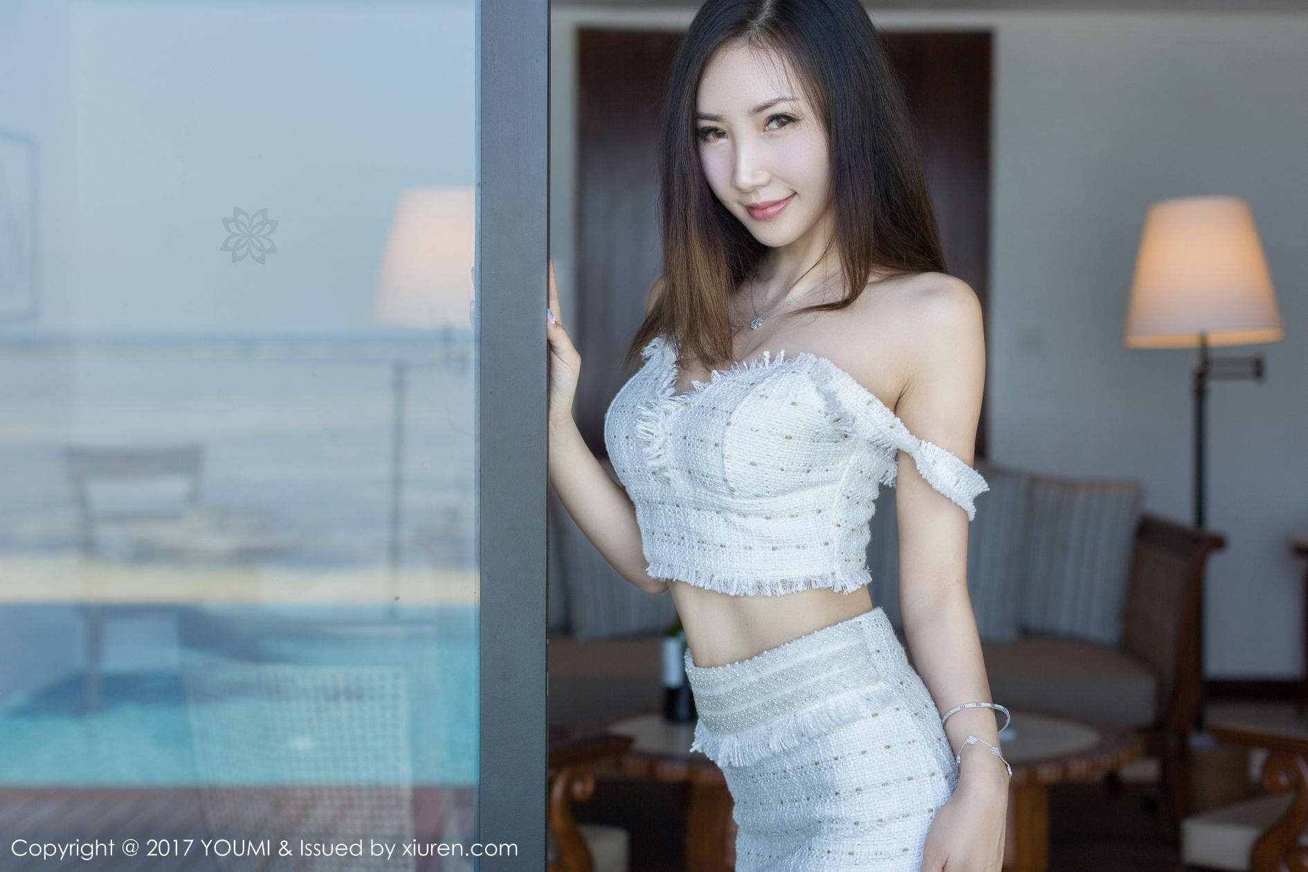 [YOUMI尤蜜荟] 2017.12.28 VOL.100 Yumi-尤美 [41P-148MB]