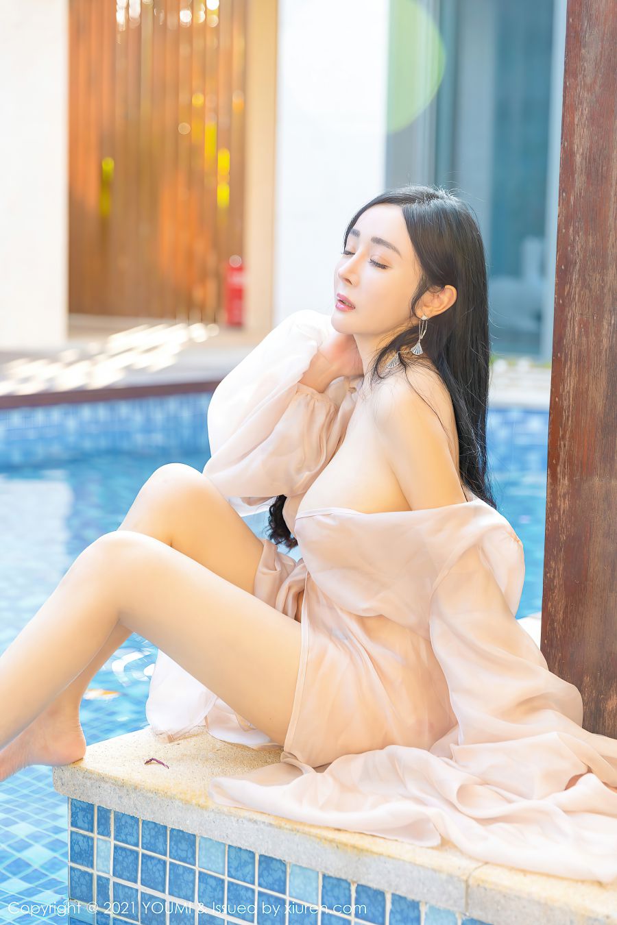 [YOUMI尤蜜荟] 2021.04.19 VOL.631 允爾 [76P-681MB]