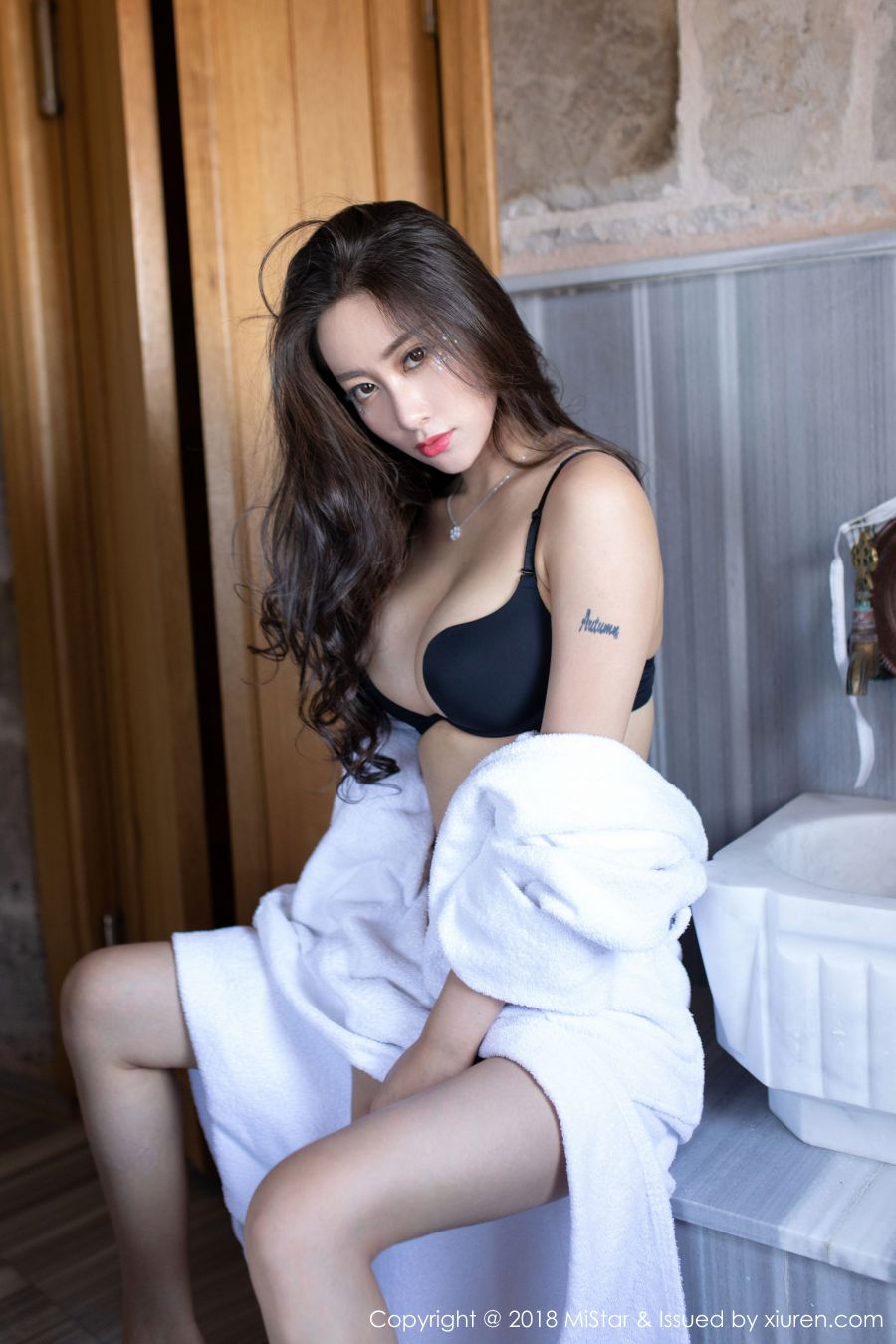 [MiStar魅妍社] 2018.10.22 VOL.245 穆菲菲[45P-164M]