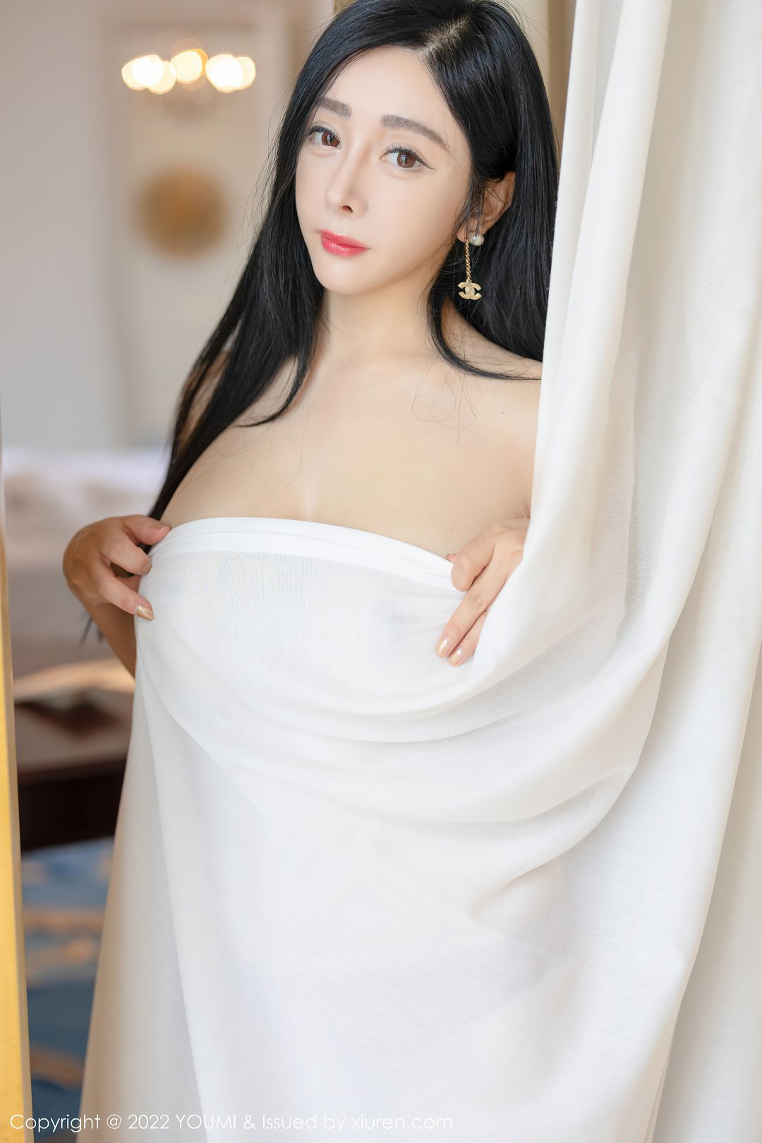[YouMi尤蜜荟] 2022.01.27 VOL.746 允爾 [68P-658MB]