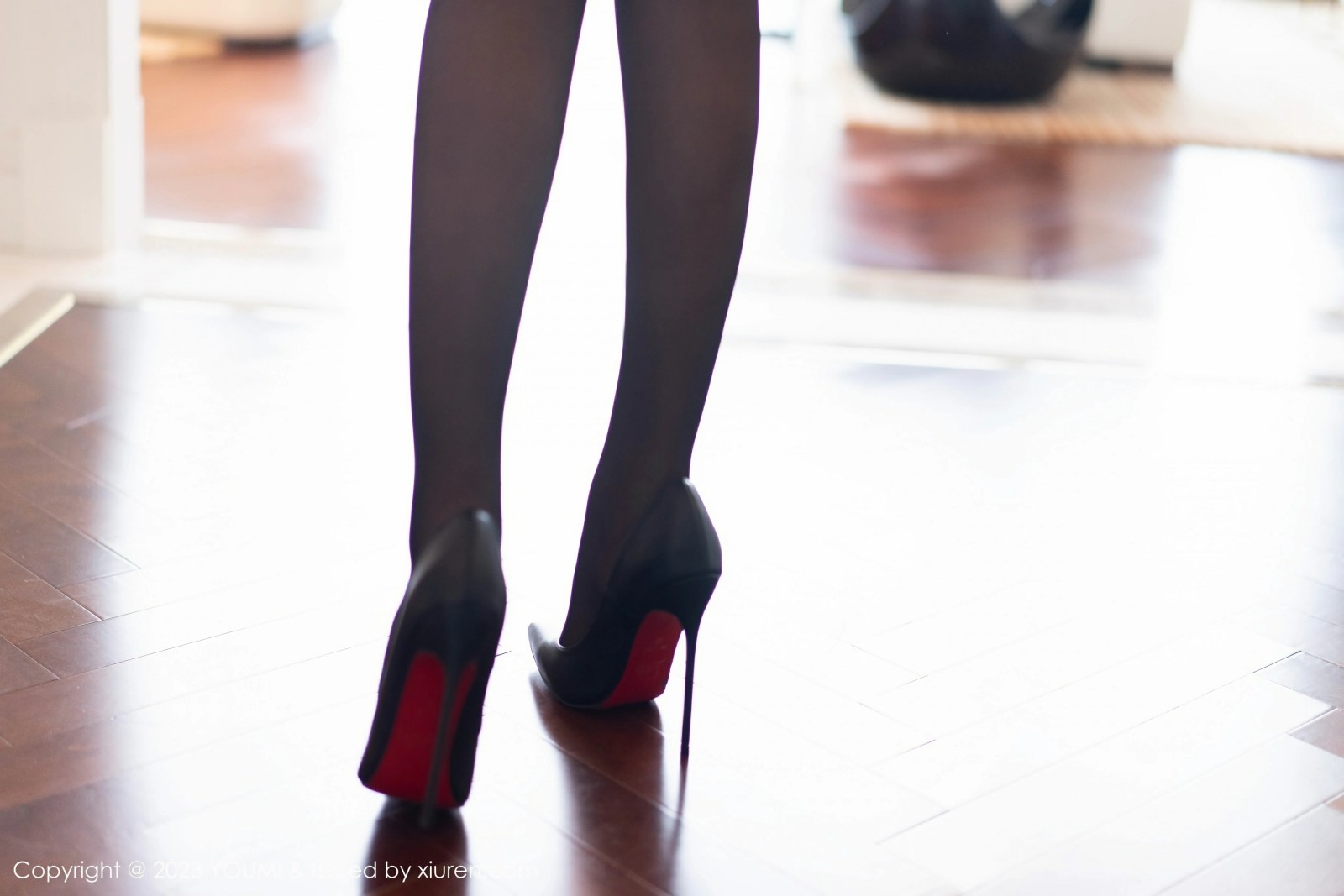 [YouMi尤蜜荟] 2023.06.12 VOL.950 允爾 [73P-590MB]