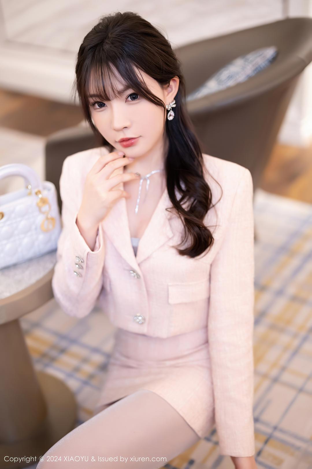 [XIUREN秀人网] 2024.04.17 VOL.1236 徐莉芝Booty [82P-630MB]